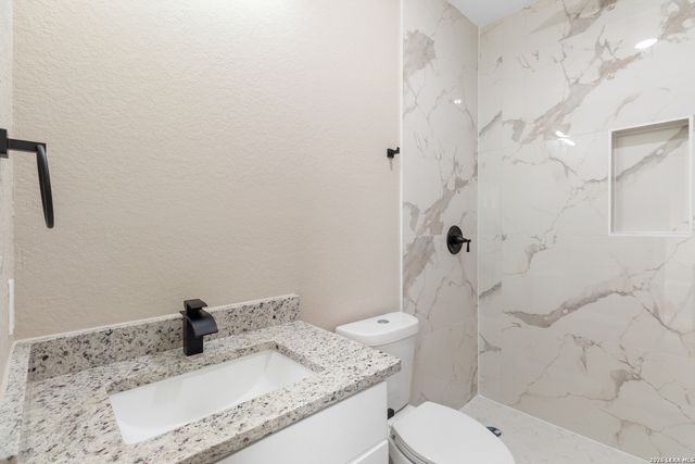 202 Segura, San Antonio, TX 78237