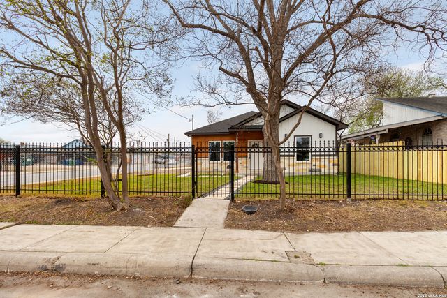 202 Segura, San Antonio, TX 78237