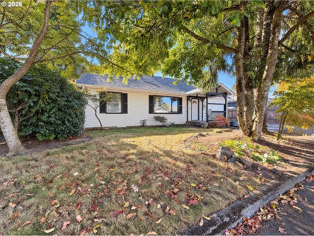 1341 N CLARK St, Cornelius, OR 97113