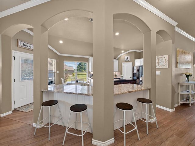 213 Sarahs LN, Liberty Hill, TX 78642