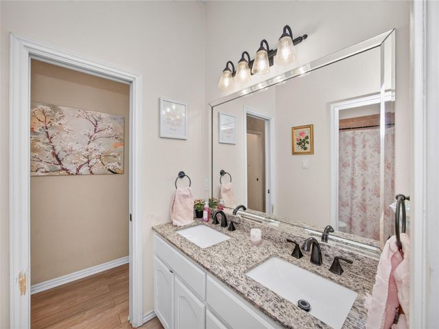 213 Sarahs LN, Liberty Hill, TX 78642