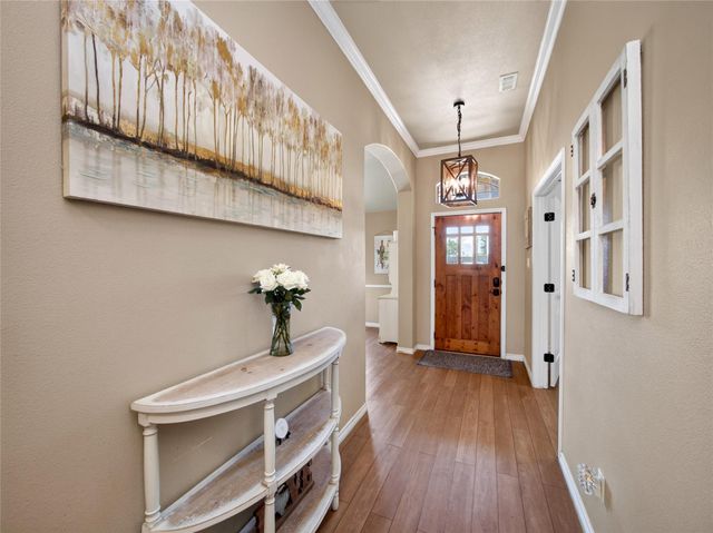 213 Sarahs LN, Liberty Hill, TX 78642
