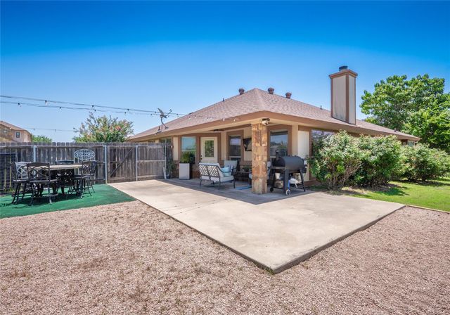 213 Sarahs LN, Liberty Hill, TX 78642