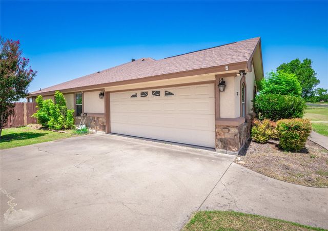 213 Sarahs LN, Liberty Hill, TX 78642