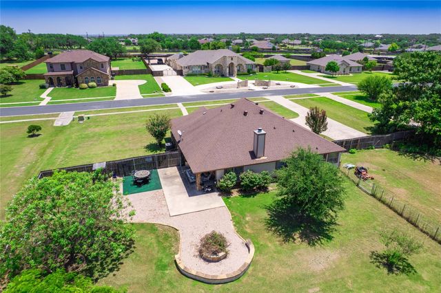 213 Sarahs LN, Liberty Hill, TX 78642