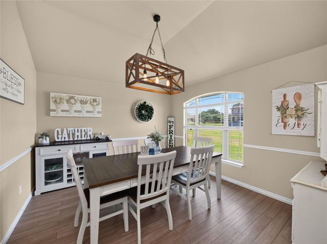 213 Sarahs LN, Liberty Hill, TX 78642