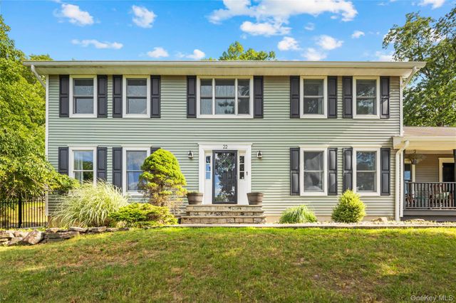 22 Pyngyp Road, Stony Point, NY 10980