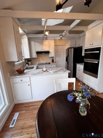 3226 Shallowford Landing Ter, Midlothian, VA 23112