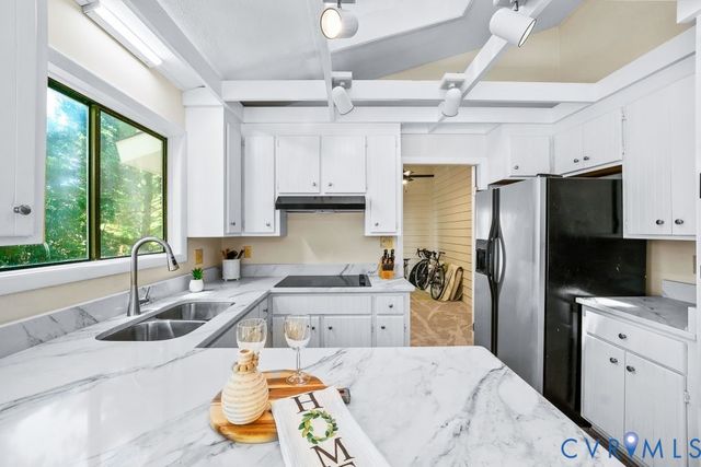 3226 Shallowford Landing Ter, Midlothian, VA 23112