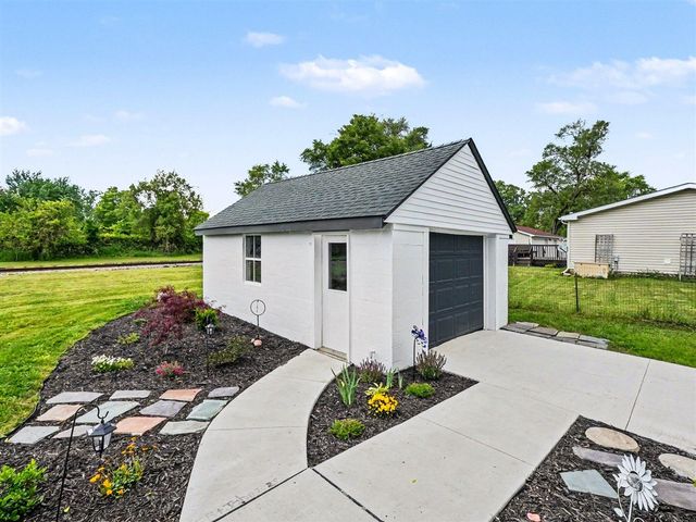 396 Wabash Street, Milan, MI 48160
