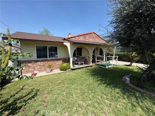 1064 W Congress Street, San Bernardino, CA 92410