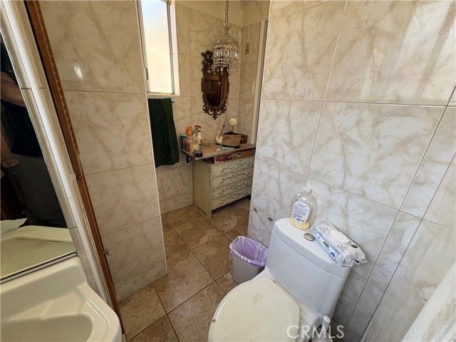 1064 W Congress Street, San Bernardino, CA 92410