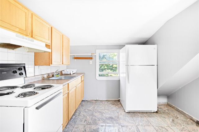 155 27th Street, Copiague, NY 11726