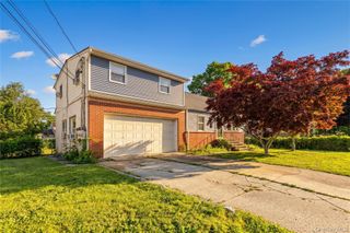 155 27th Street, Copiague, NY 11726
