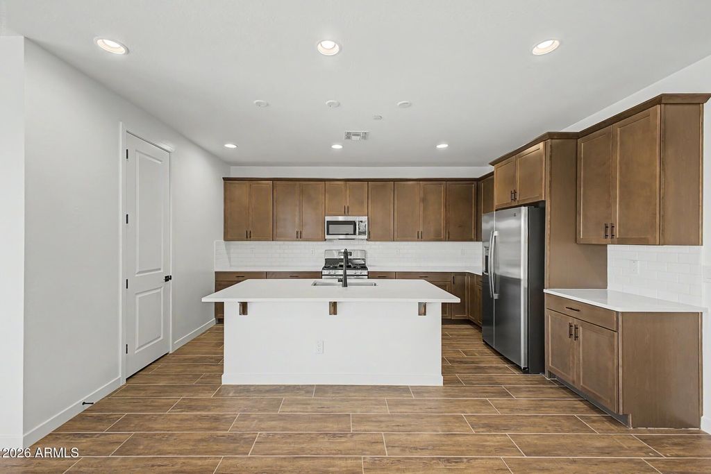 13572 W MAYBERRY Trail, Peoria, AZ 85383 — photo 2