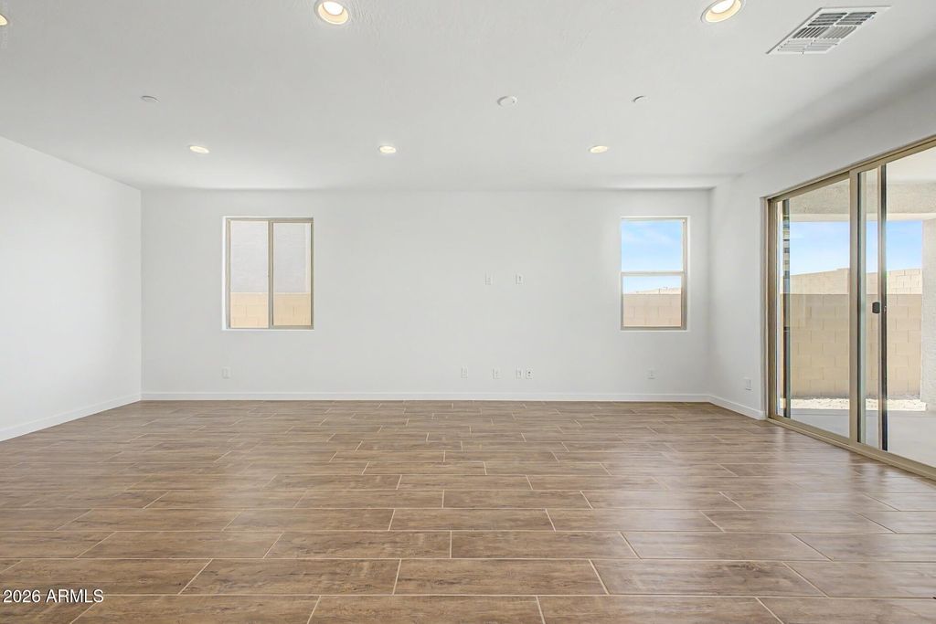 13572 W MAYBERRY Trail, Peoria, AZ 85383 — photo 4