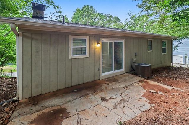 5487 Hall Circle, Union City, GA 30291