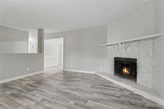 5487 Hall Circle, Union City, GA 30291