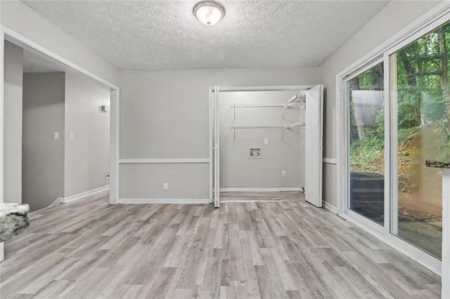 5487 Hall Circle, Union City, GA 30291
