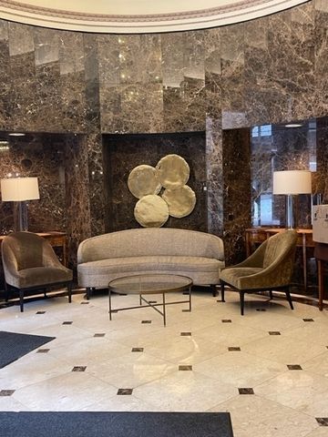 10 E Ontario Street 4001, Chicago, IL 60611