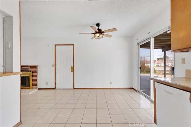 16463 Solvang Avenue, Victorville, CA 92394