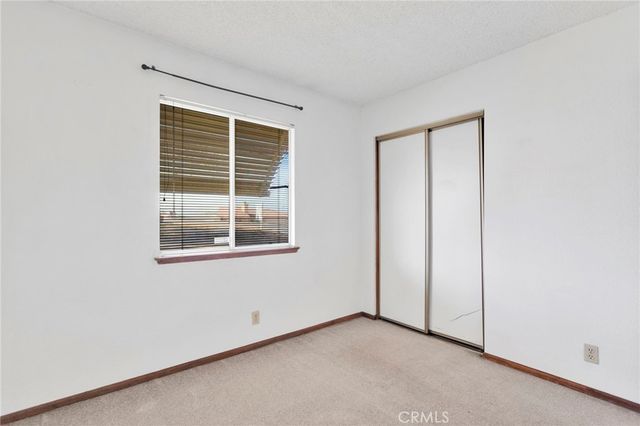 16463 Solvang Avenue, Victorville, CA 92394