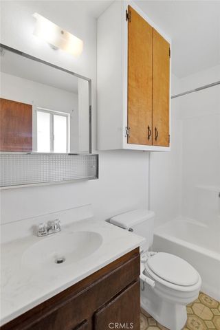 16463 Solvang Avenue, Victorville, CA 92394