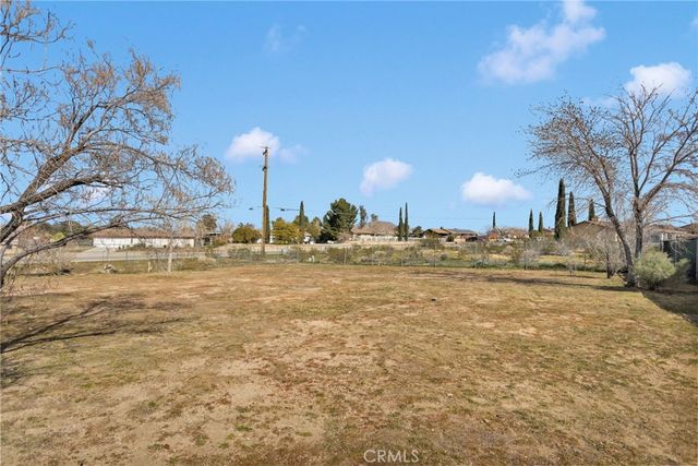 16463 Solvang Avenue, Victorville, CA 92394