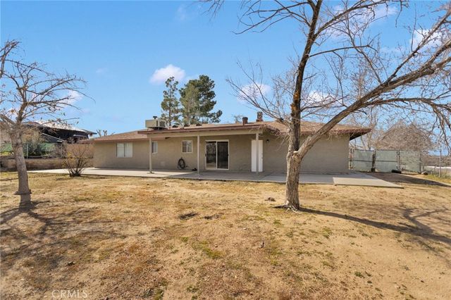 16463 Solvang Avenue, Victorville, CA 92394