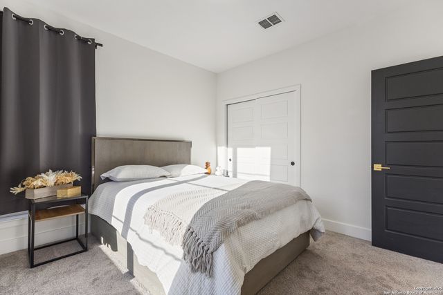 108 DOWDY ST, San Antonio, TX 78204