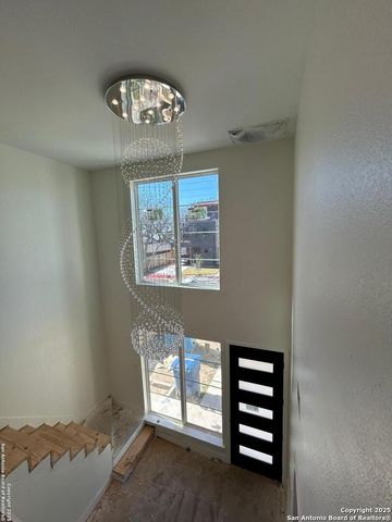 108 DOWDY ST, San Antonio, TX 78204