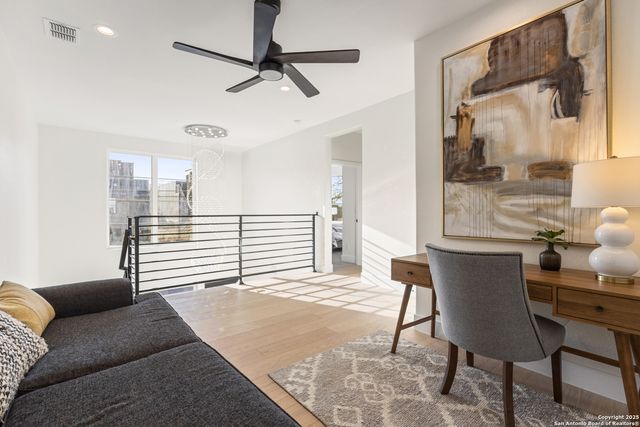 108 DOWDY ST, San Antonio, TX 78204