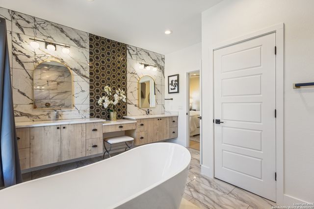 108 DOWDY ST, San Antonio, TX 78204