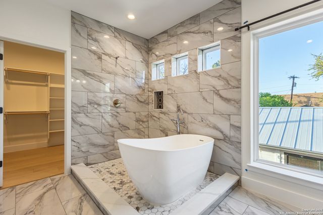 108 DOWDY ST, San Antonio, TX 78204