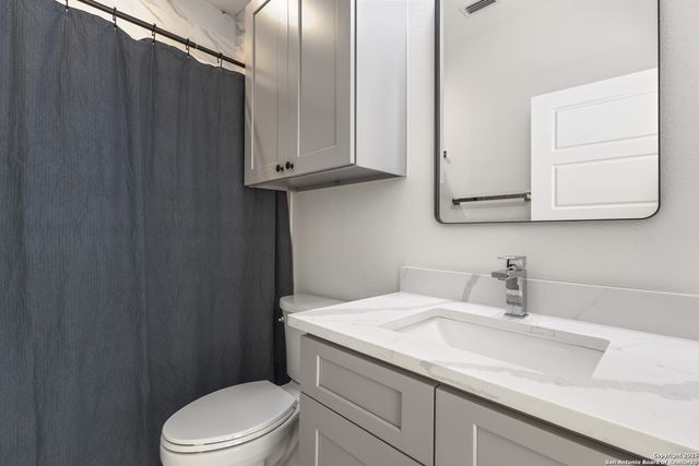 108 DOWDY ST, San Antonio, TX 78204