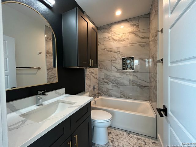 108 DOWDY ST, San Antonio, TX 78204