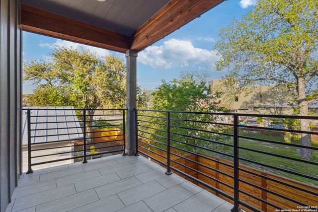 108 DOWDY ST, San Antonio, TX 78204