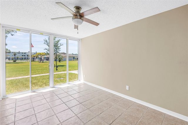 4720 LOCUST STREET NE 116, St Petersburg, FL 33703