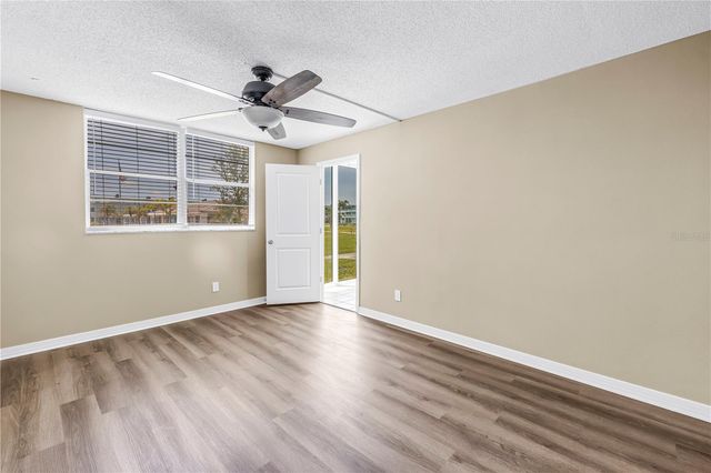 4720 LOCUST STREET NE 116, St Petersburg, FL 33703
