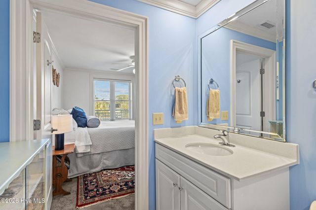 4425 Arendell Street 106, Morehead City, NC 28557