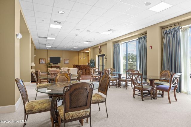 4425 Arendell Street 106, Morehead City, NC 28557