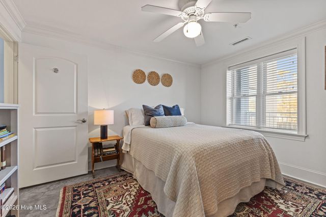 4425 Arendell Street 106, Morehead City, NC 28557