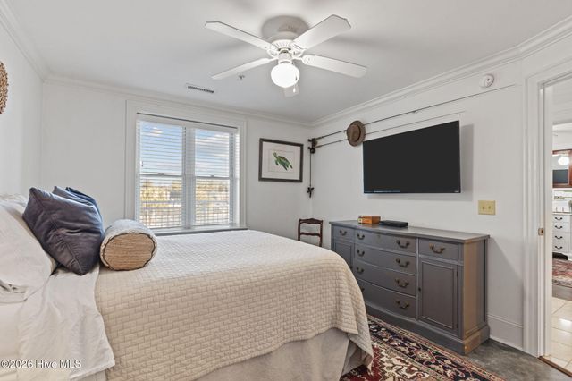 4425 Arendell Street 106, Morehead City, NC 28557