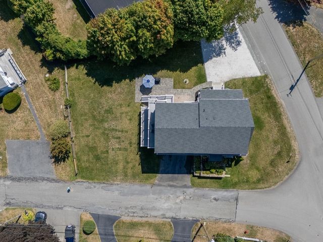 69 Knott Ave, Sandwich, MA 02563