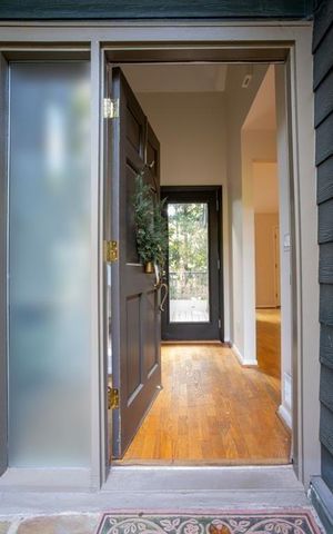 100 Beech Lake Court, Roswell, GA 30076