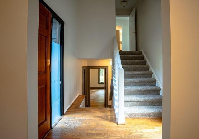 100 Beech Lake Court, Roswell, GA 30076