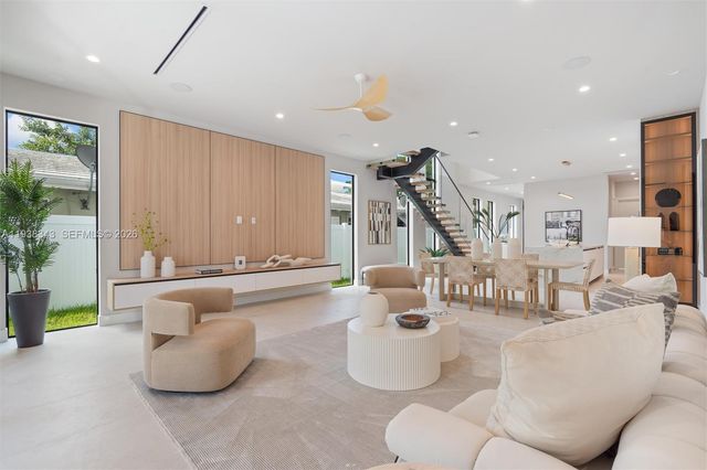 1318 NE 16th Ter, Fort Lauderdale, FL 33304