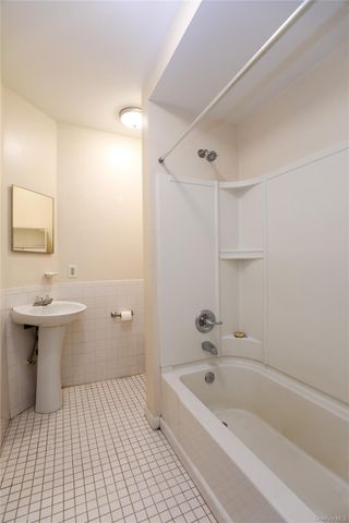 144 Saint James Street 1a, Kingston, NY 12401