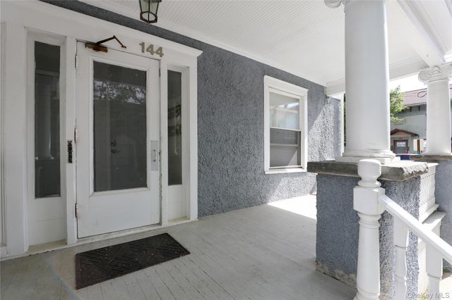 144 Saint James Street 1a, Kingston, NY 12401