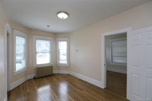 144 Saint James Street 1a, Kingston, NY 12401
